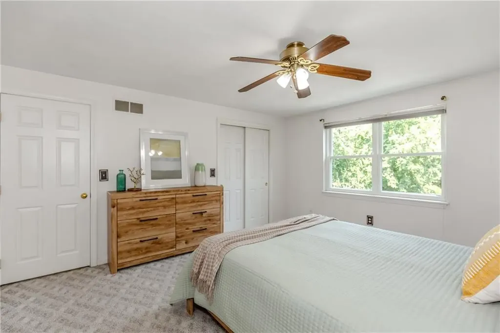 351 New London Avenue Warwick RI 02886