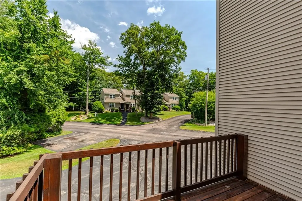 351 New London Avenue Warwick RI 02886