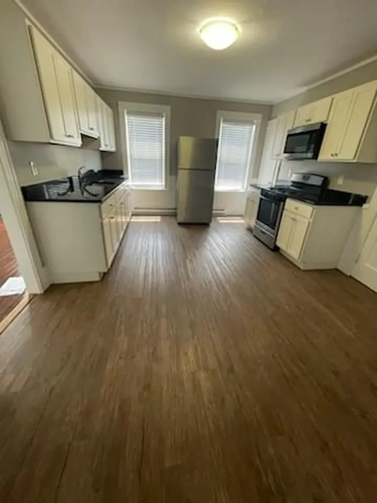 706 Front Street Woonsocket RI 02895