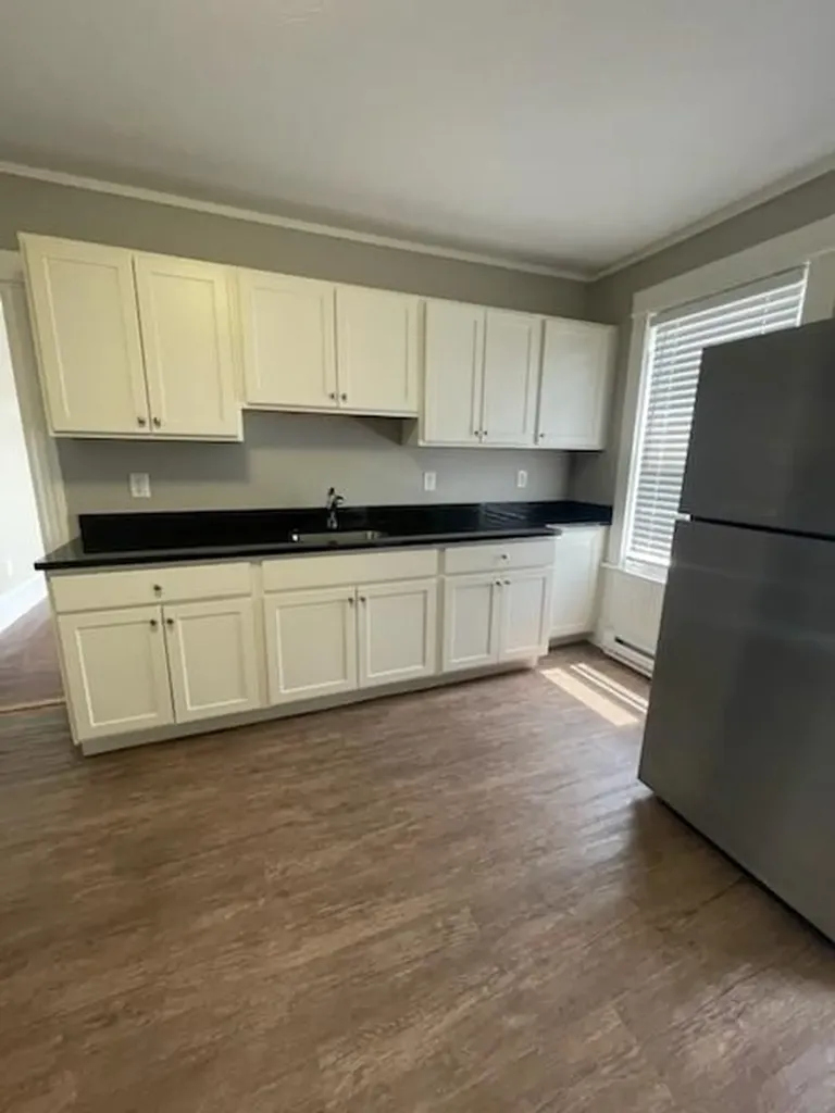 706 Front Street Woonsocket RI 02895