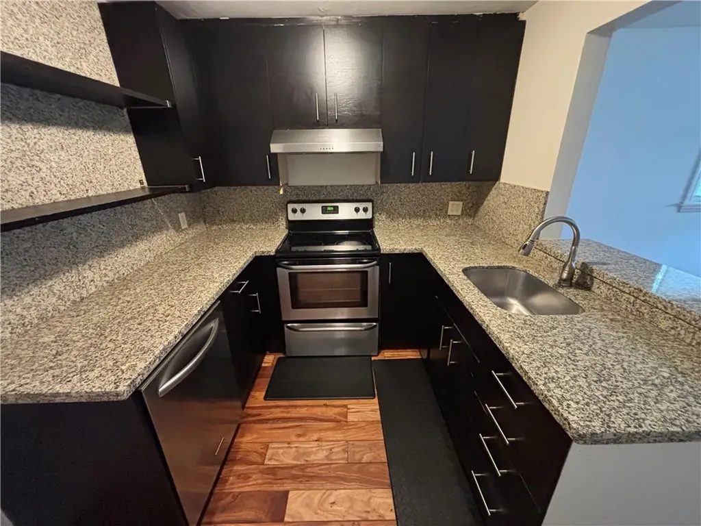 84 Tell Street Providence RI 02909
