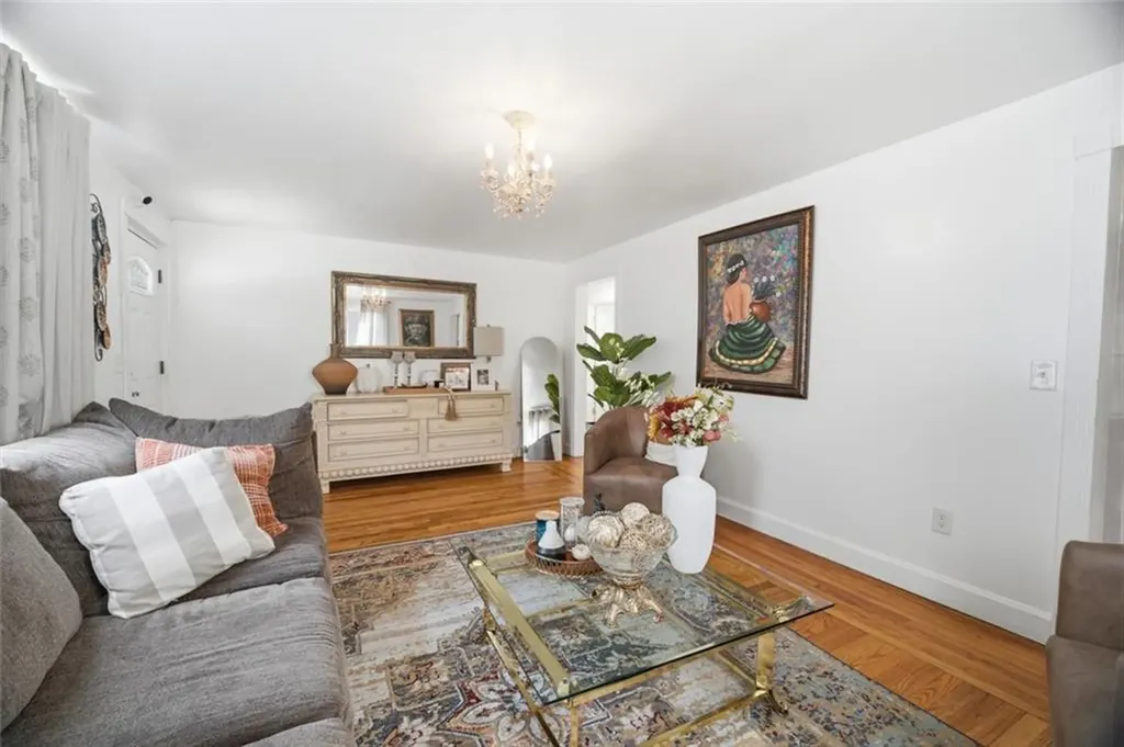 170 Beckwith Street Cranston RI 02910