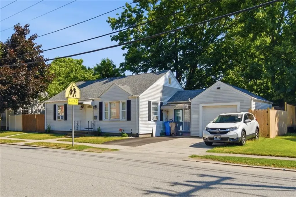 170 Beckwith Street Cranston RI 02910