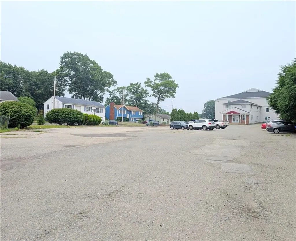 420 Woodward Road North Providence RI 02904
