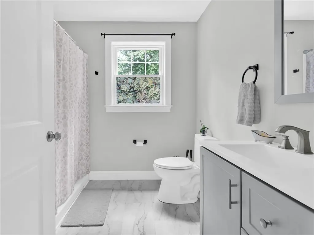 124 Mount Pleasant Road North Smithfield RI 02896