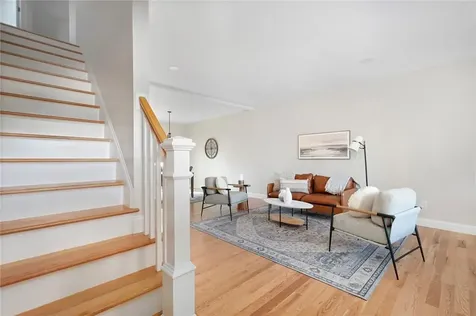 218 Second Street East Providence RI 02914