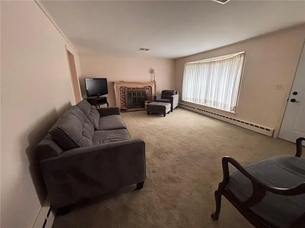 66 Bokar Street Warwick RI 02886