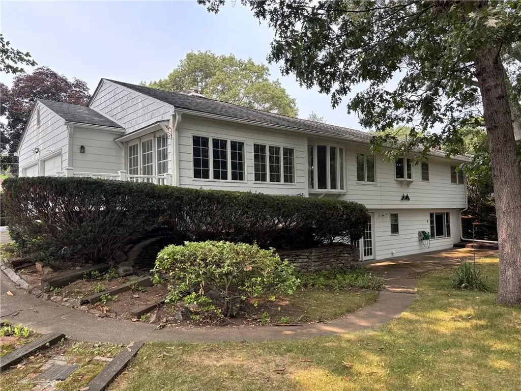 66 Bokar Street Warwick RI 02886