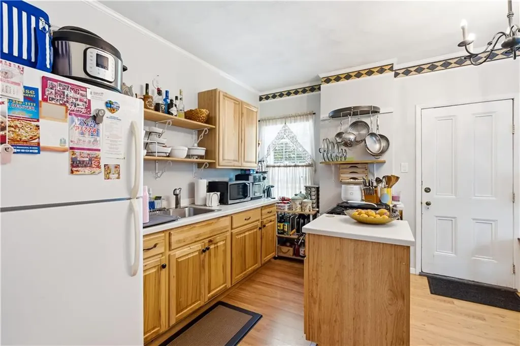 507 Summer Street Woonsocket RI 02895