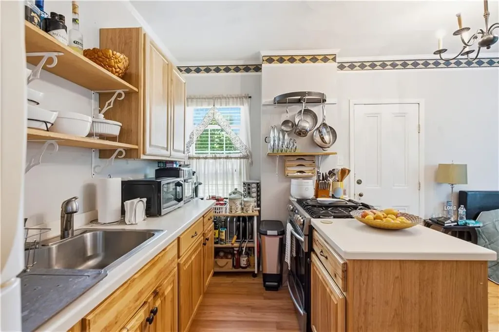 507 Summer Street Woonsocket RI 02895