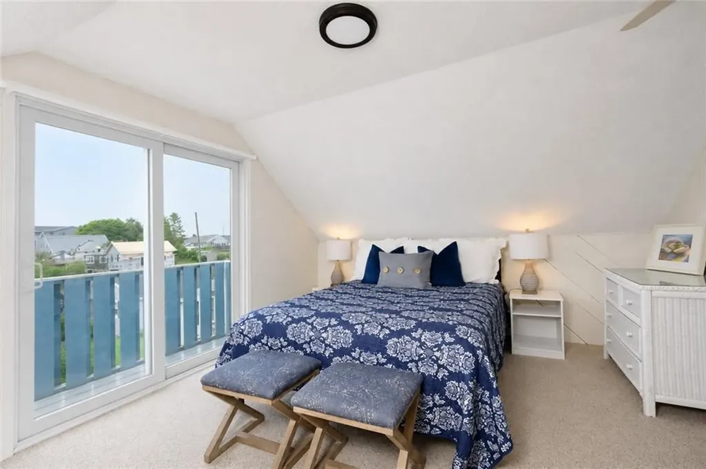 24 Redwood Drive Narragansett RI 02882