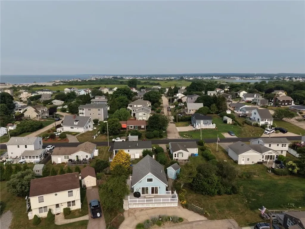 24 Redwood Drive Narragansett RI 02882