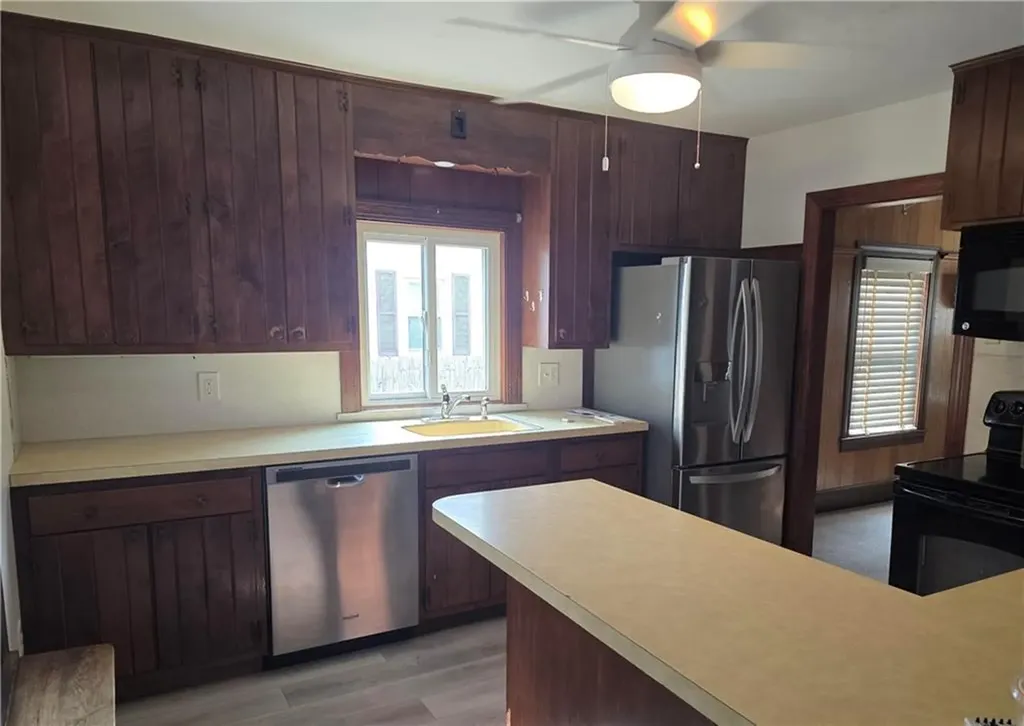 86 Sevilla Avenue Warwick RI 02889
