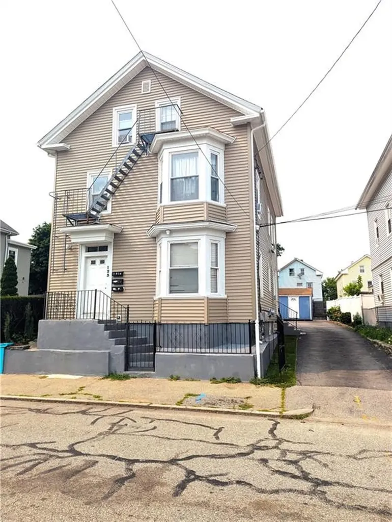123 Laban Street Providence RI 02909