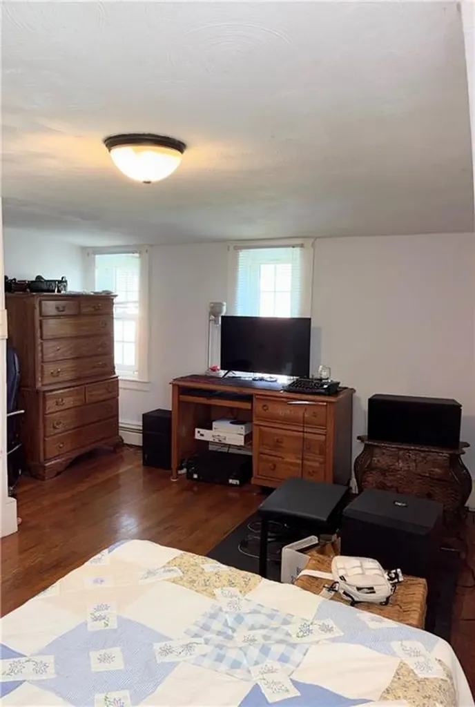 128 Fern Street Warwick RI 02889