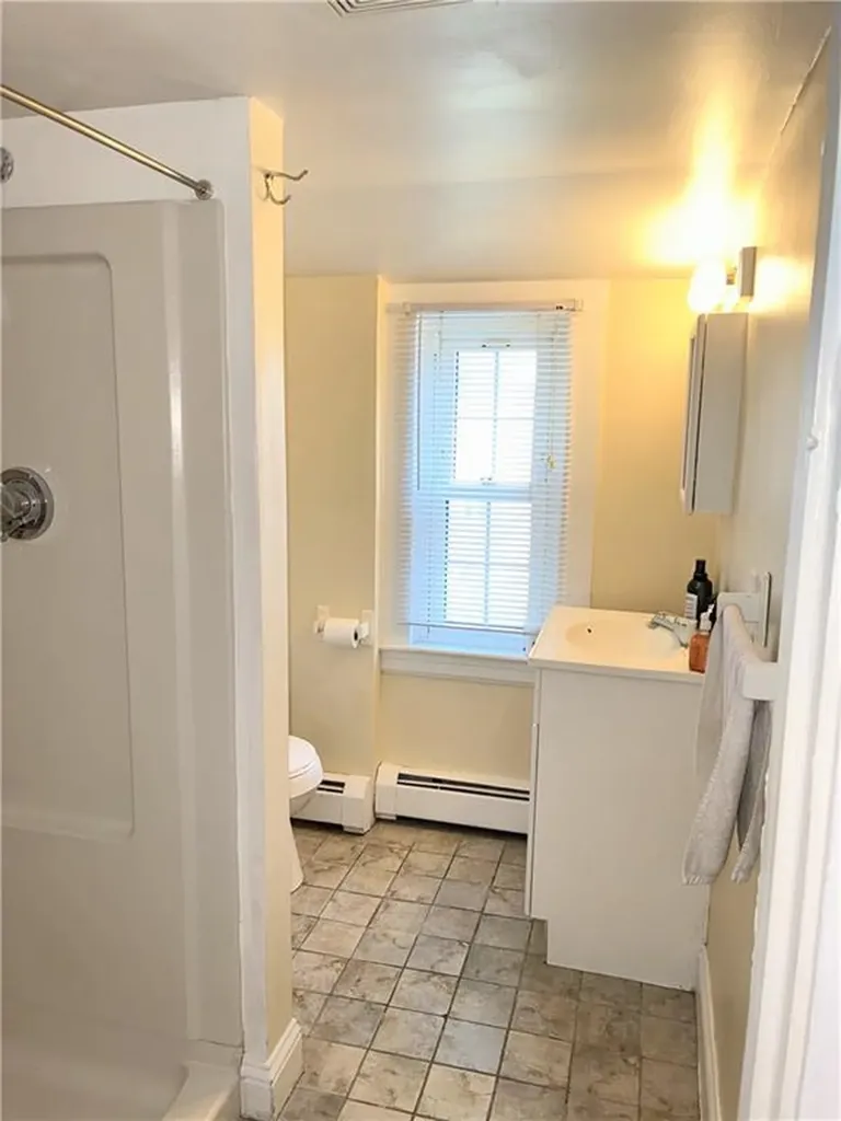 128 Fern Street Warwick RI 02889