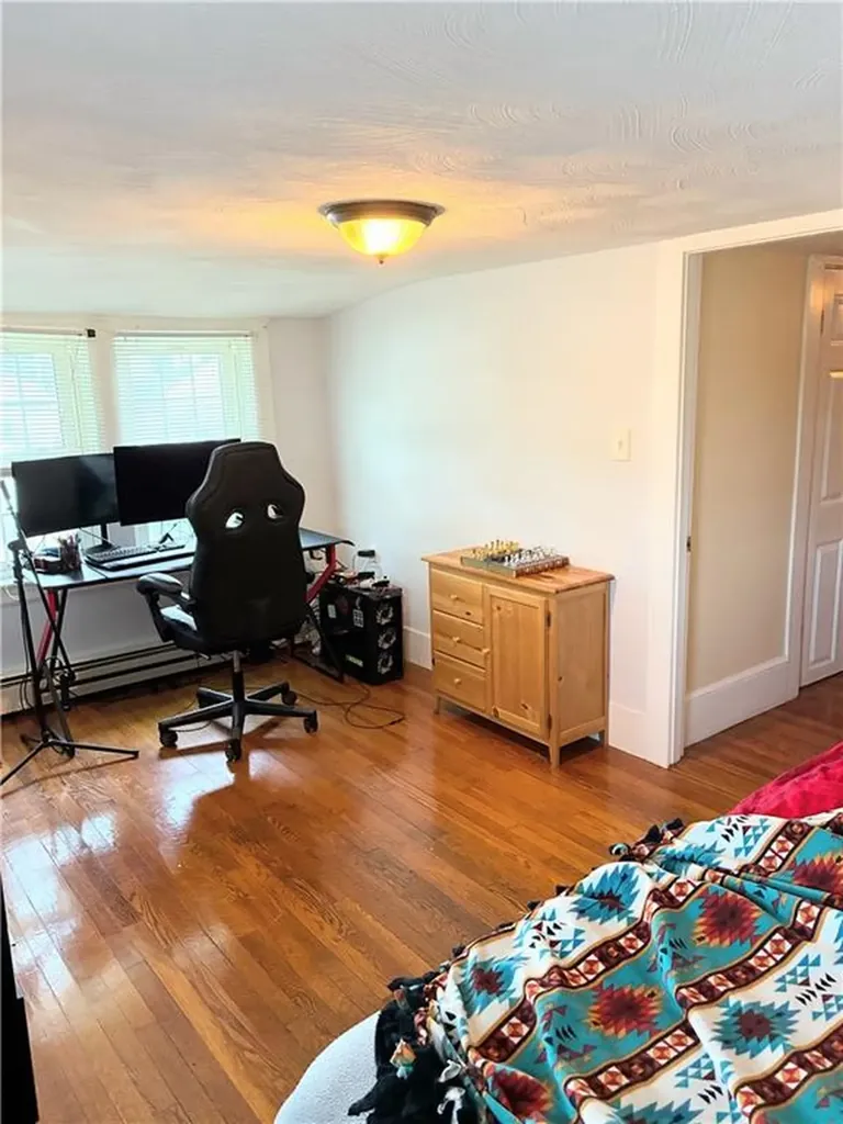 128 Fern Street Warwick RI 02889