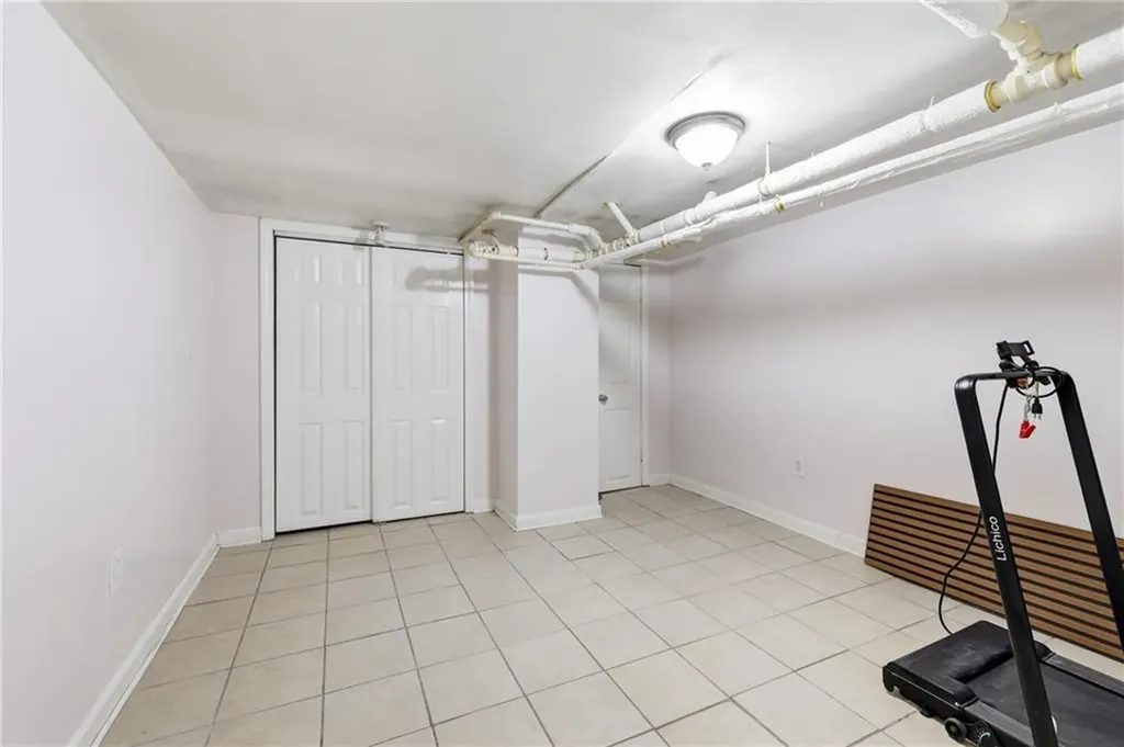 119 Chatham Street Providence RI 02904