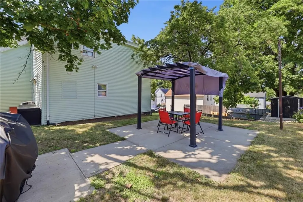 119 Chatham Street Providence RI 02904