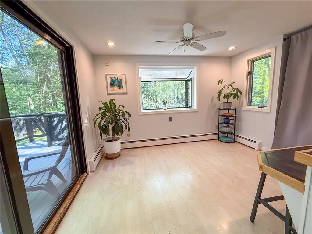466 Greenbush Road Warwick RI 02818