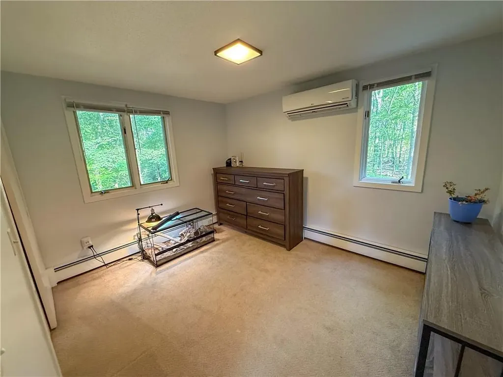 466 Greenbush Road Warwick RI 02818
