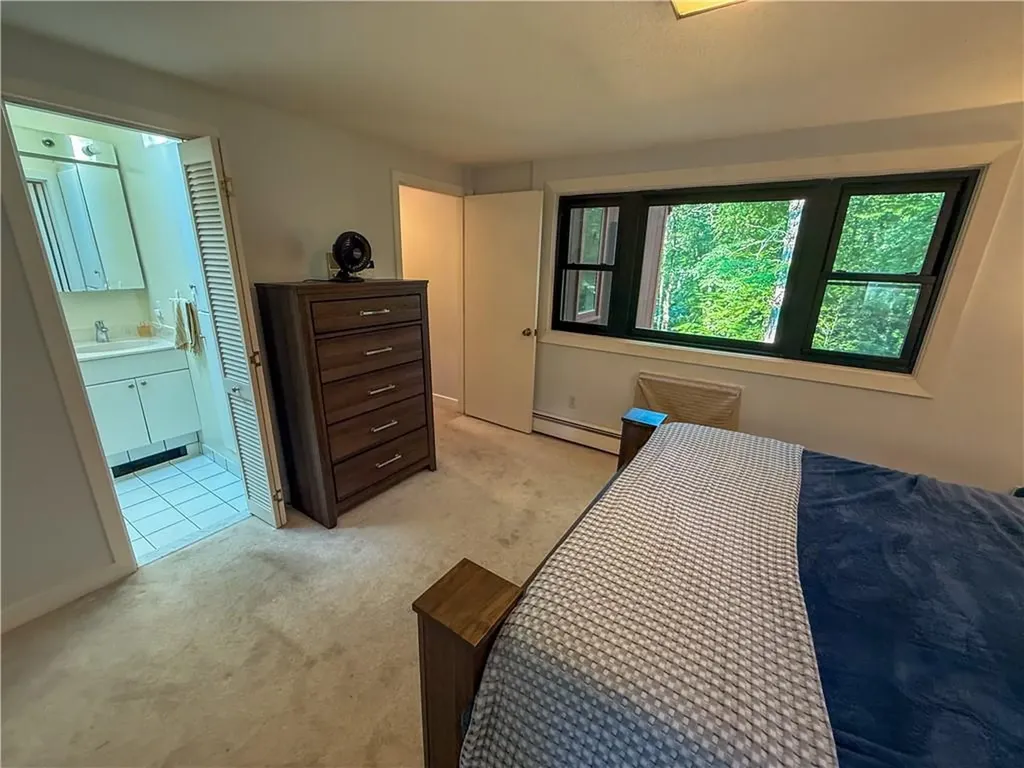 466 Greenbush Road Warwick RI 02818