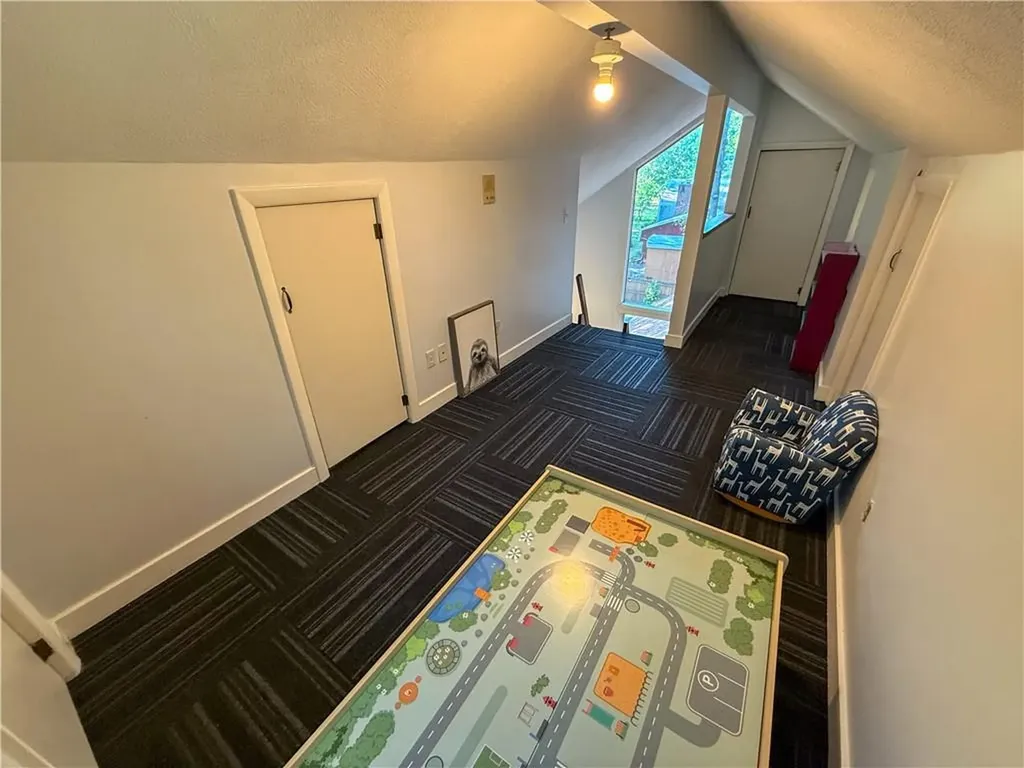 466 Greenbush Road Warwick RI 02818