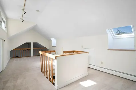 27 Tobin Lane Bristol RI 02809