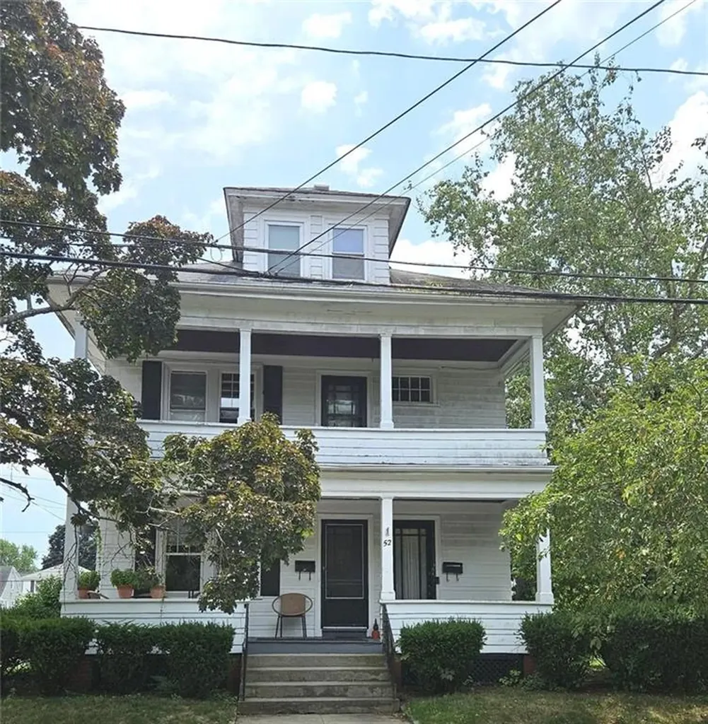 50 52 Oakland Avenue Cranston RI 02910