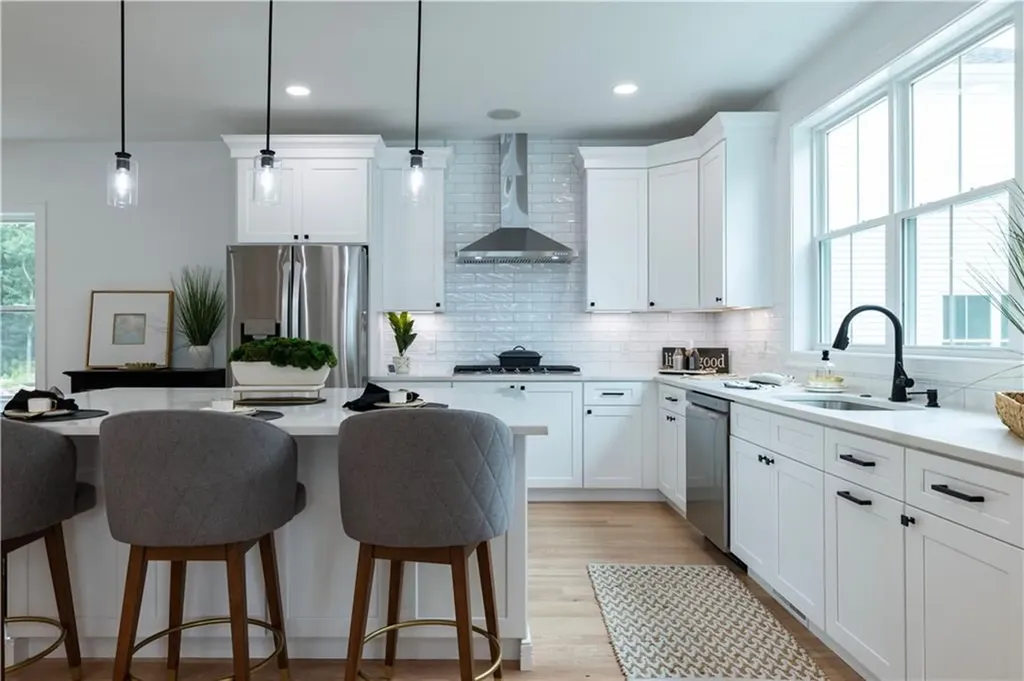 9 Stoneridge Road Smithfield RI 02917