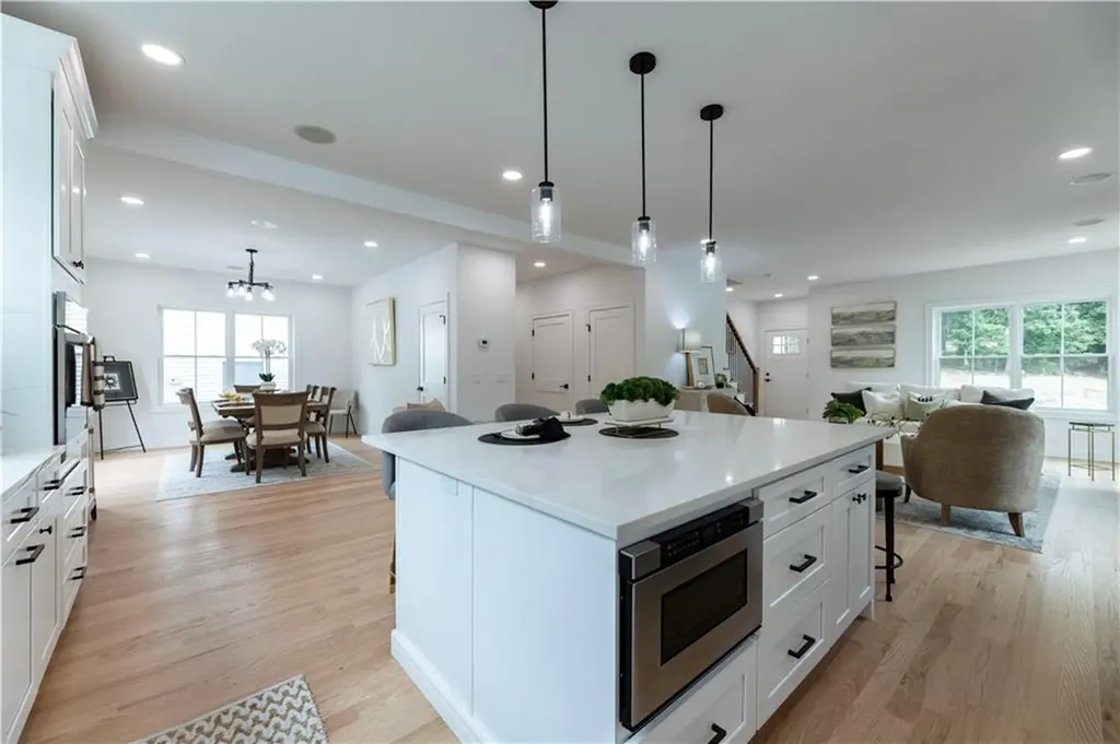 9 Stoneridge Road Smithfield RI 02917