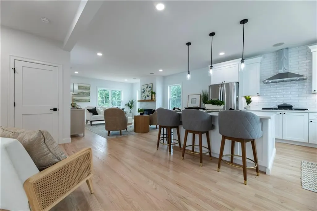9 Stoneridge Road Smithfield RI 02917