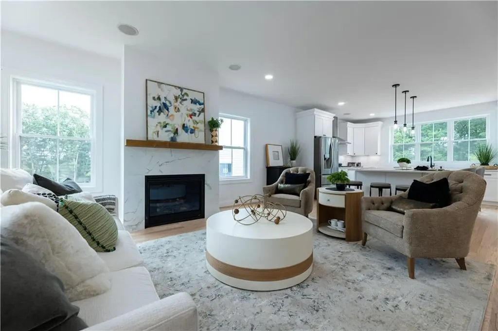 9 Stoneridge Road Smithfield RI 02917