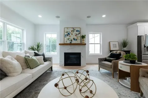 9 Stoneridge Road Smithfield RI 02917