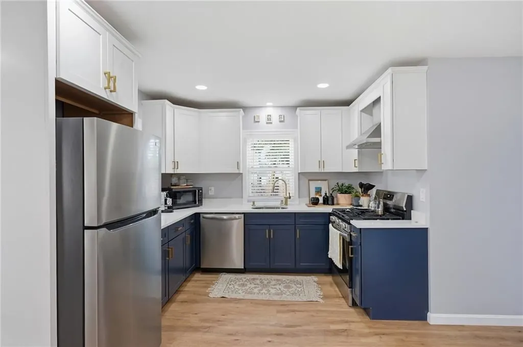 16 Bucklin Avenue Warwick RI 02888