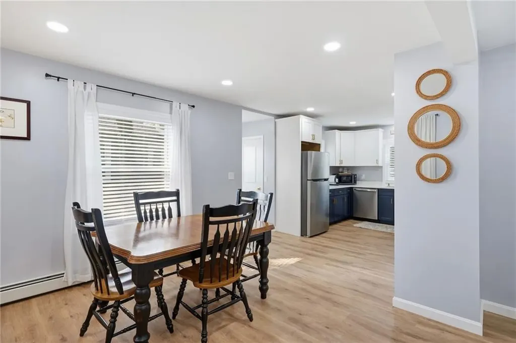 16 Bucklin Avenue Warwick RI 02888