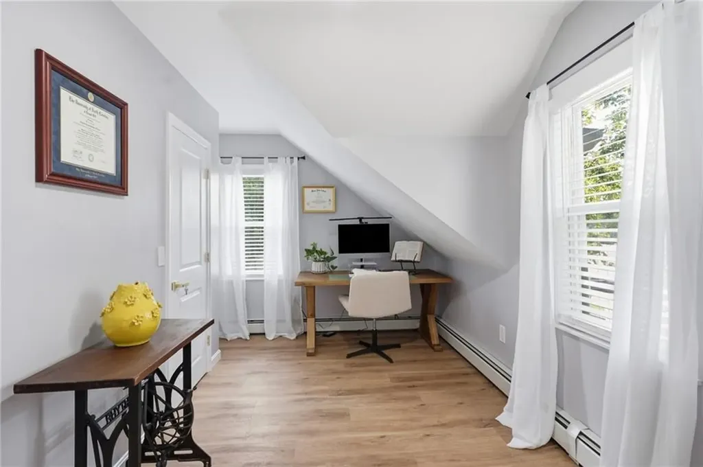 16 Bucklin Avenue Warwick RI 02888