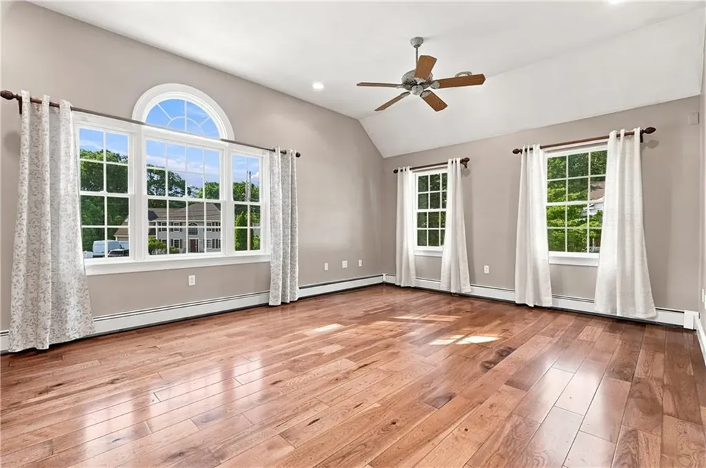 6 Cathedral Court Cumberland RI 02864