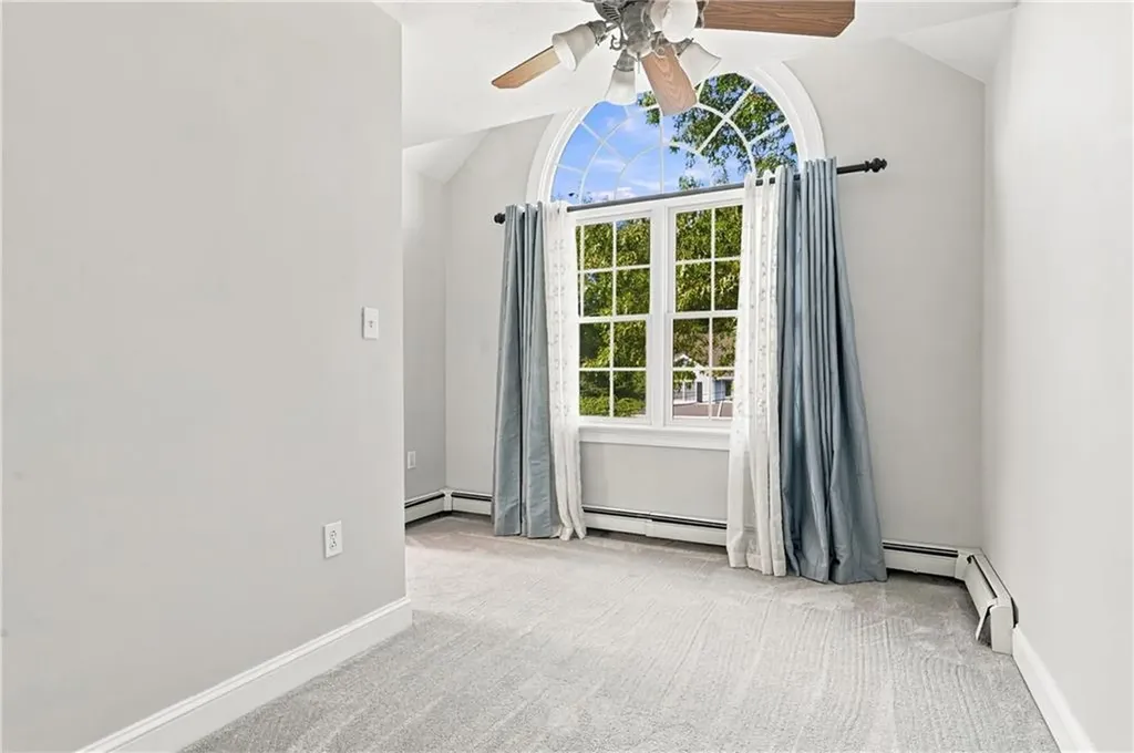 6 Cathedral Court Cumberland RI 02864