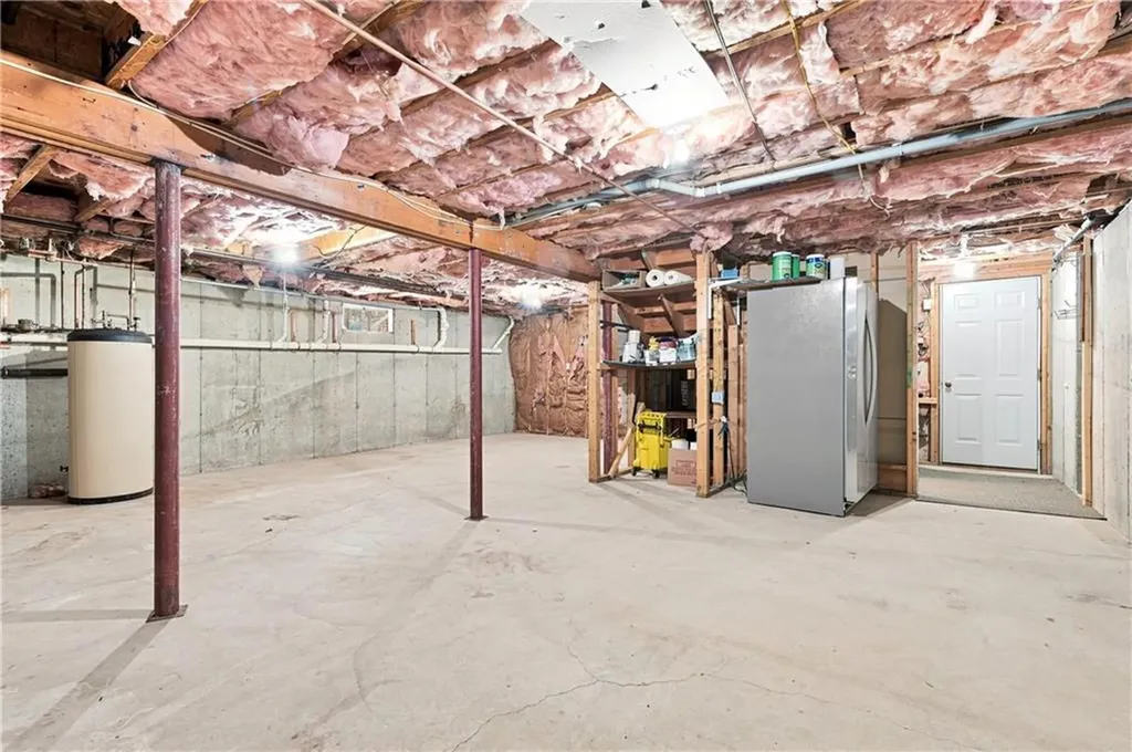 6 Cathedral Court Cumberland RI 02864