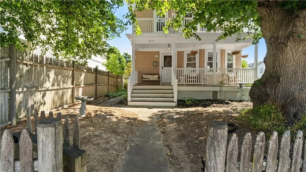 814 W Shore Road Warwick RI 02889
