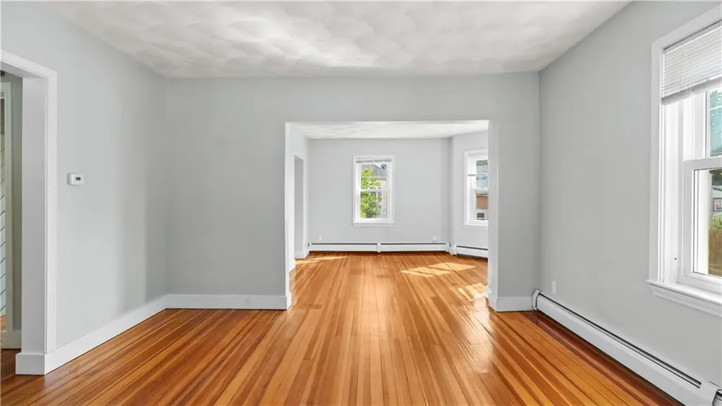 814 W Shore Road Warwick RI 02889