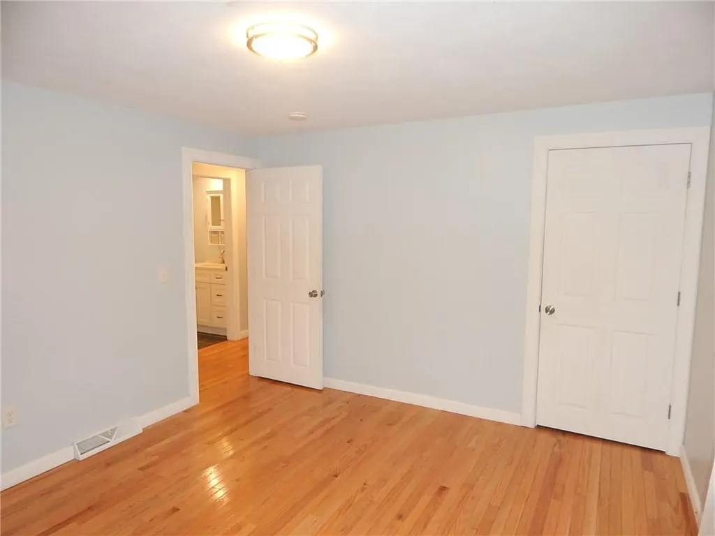120 Gallway Street Warwick RI 02889