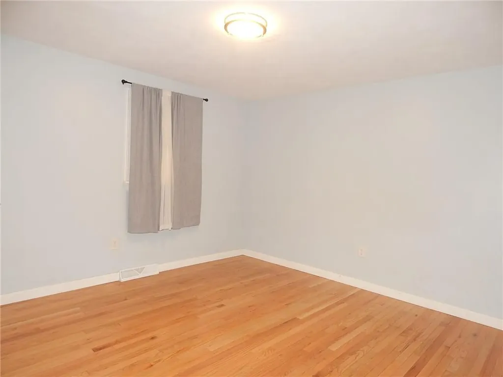 120 Gallway Street Warwick RI 02889