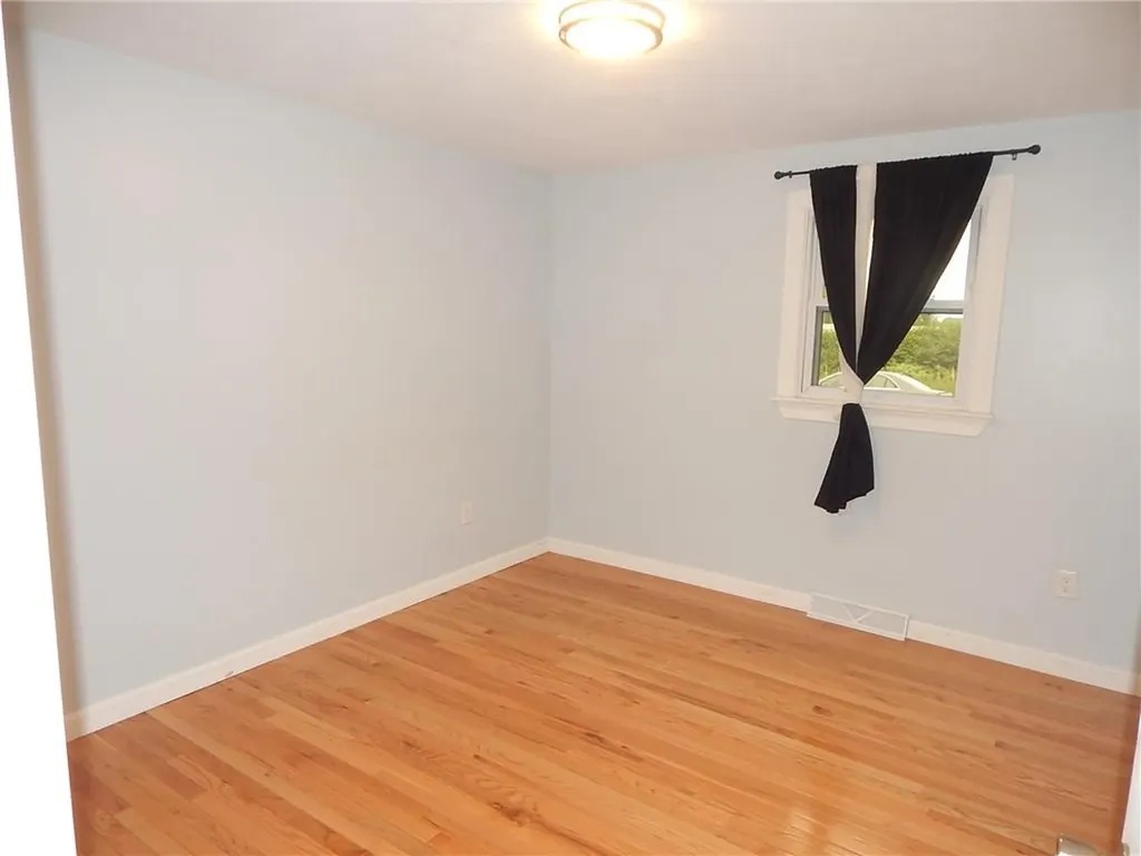 120 Gallway Street Warwick RI 02889