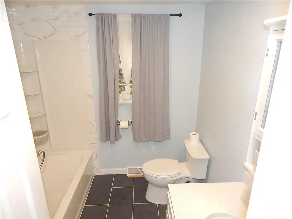 120 Gallway Street Warwick RI 02889