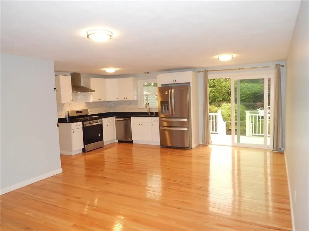 120 Gallway Street Warwick RI 02889