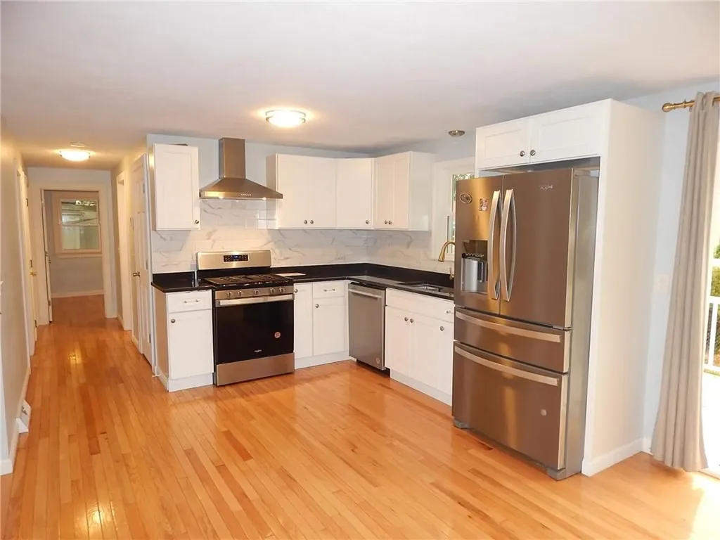 120 Gallway Street Warwick RI 02889