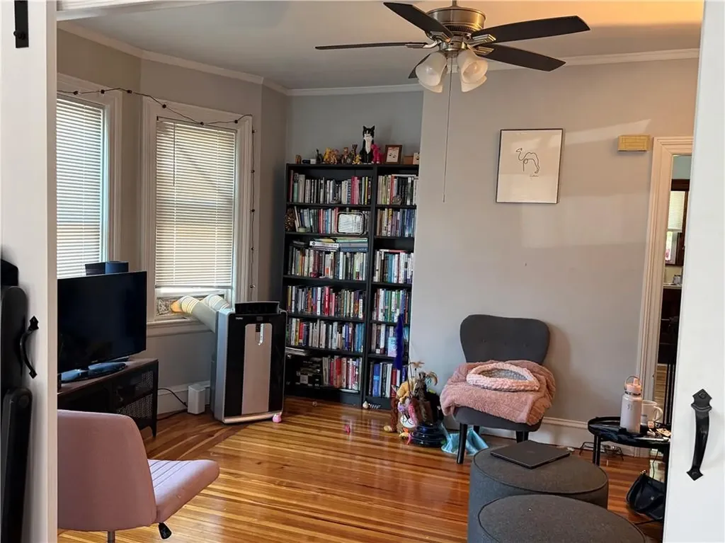 642 Hope Street Providence RI 02906