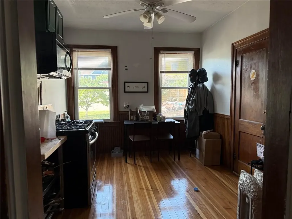 642 Hope Street Providence RI 02906